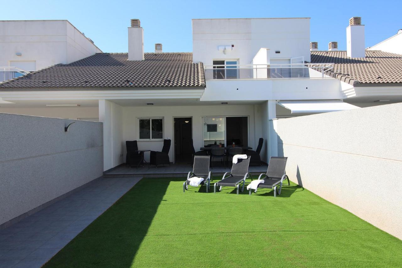 Вилла Global Properties, Bonito Adosado Con Jardin En La Playa De Almarda Сагунто Экстерьер фото