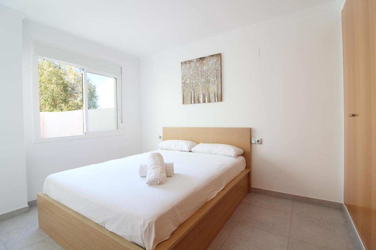 Вилла Global Properties, Bonito Adosado Con Jardin En La Playa De Almarda Сагунто Экстерьер фото