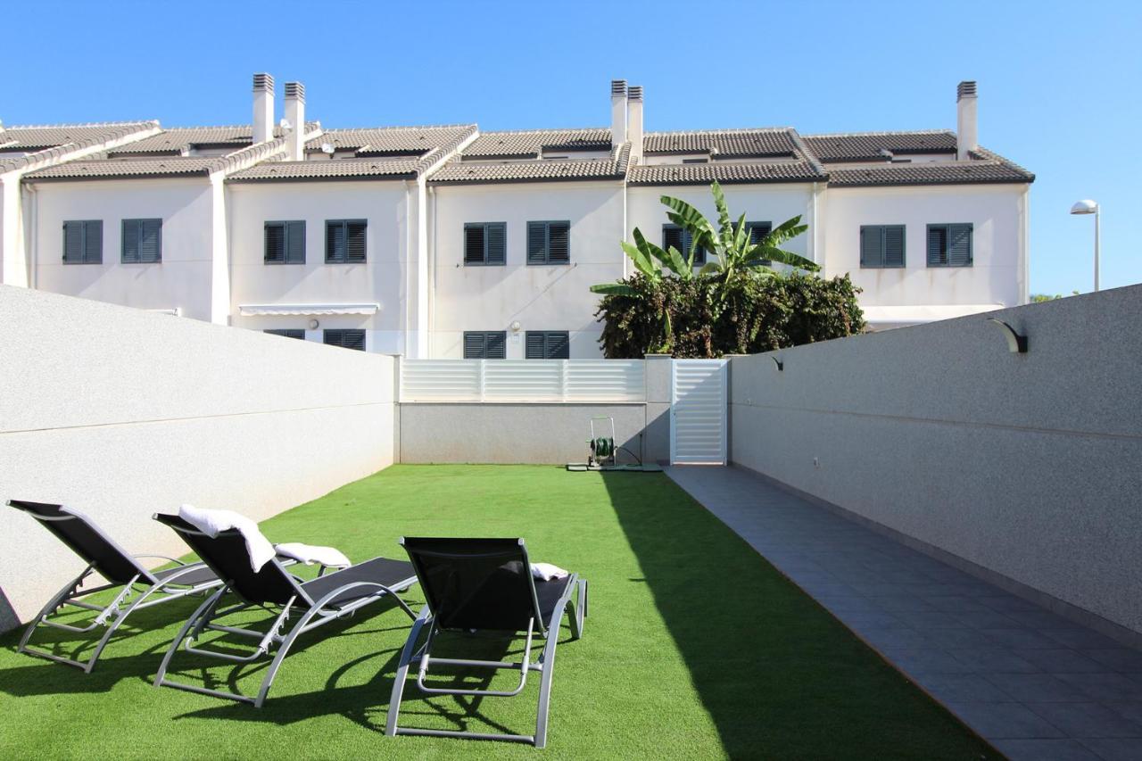 Вилла Global Properties, Bonito Adosado Con Jardin En La Playa De Almarda Сагунто Экстерьер фото